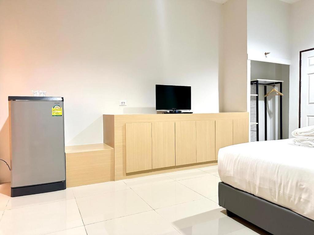 Grand Pl Ville Hotel Phatthalung Eksteriør billede